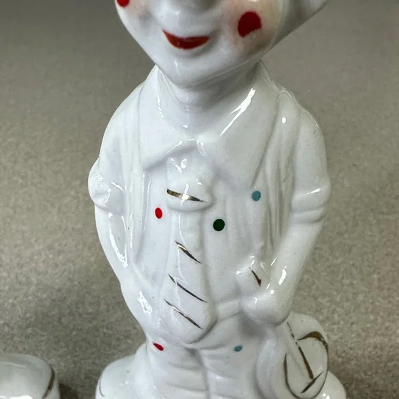 Whimsical White Porcelain Clown Figurines - Picture 12 of 15